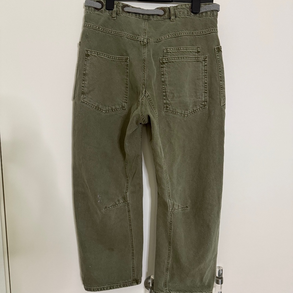 SOLD OUT!!! FREE PEOPLE We The Free Moxie Barrel leg jeans in ARMY - size 28R - Picture 9 of 14